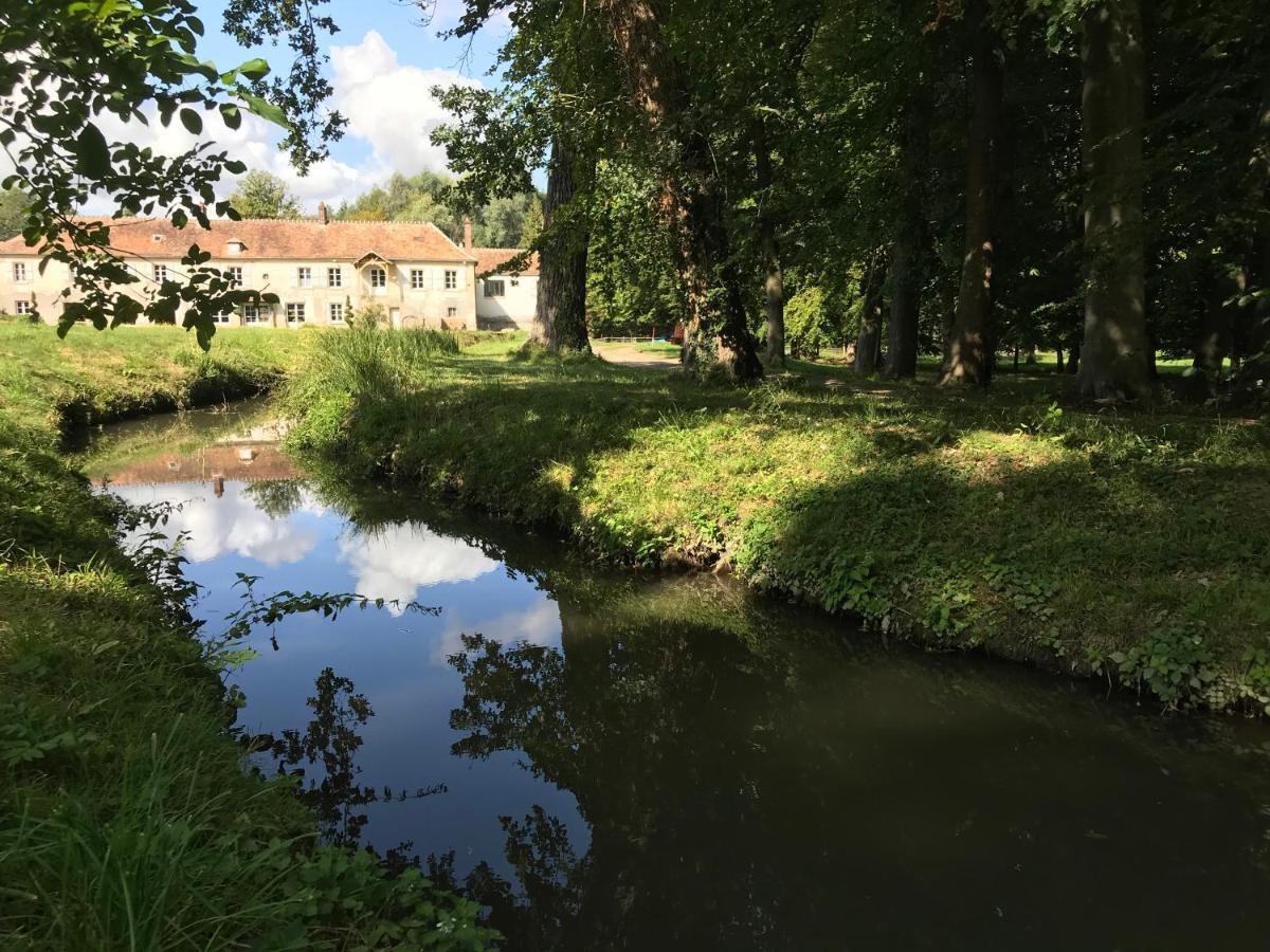 Domaine Du Plessis Le Plessis-Luzarches Exterior foto
